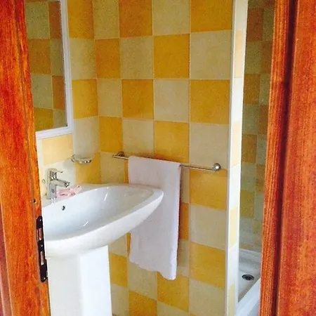 Red Stone 3* Diamante