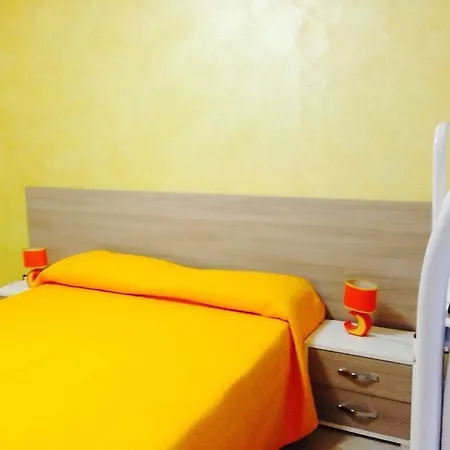 Red Stone Affittacamere Diamante